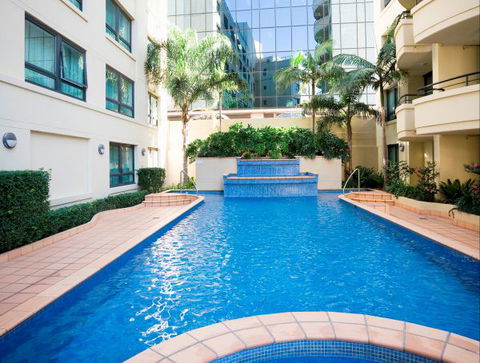 Mantra Parramatta - Sunshine Coast Tourism 1