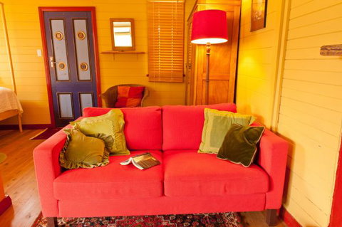 Peach Tree Cabin - Holiday Sunshine Coast 7