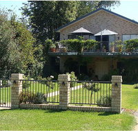 Selina Street Bed and Breakfast - Sunshine Coast Tourism