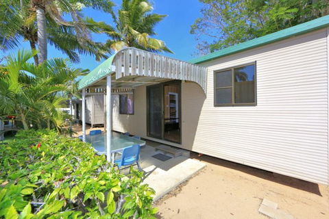 Alva Beach Tourist Park - Holiday Sunshine Coast 3