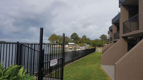Riverside Resort @ Port - Sunshine Coast Tourism 0