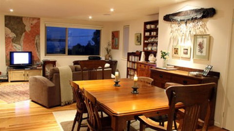 Shepherds Rest Apartment/B&B - Sunshine Coast Tourism 4