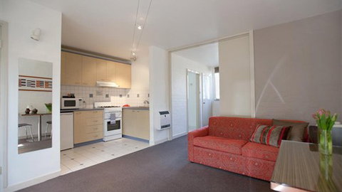 Punthill Apartment Hotels - South Yarra - Sunshine Coast Tourism 2