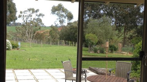 Chestnut Springs - Sunshine Coast Tourism 1