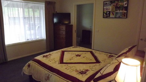 A Fare With Nature @ Prom Road Farm - Holiday Sunshine Coast 3