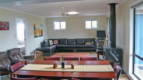 Sabrelyn Park - Sunshine Coast Tourism 3