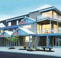 The Island Accommodation - Phillip Island YHA - Sunshine Coast Tourism