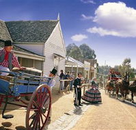 Sovereign Hill Lodge YHA - Sunshine Coast Tourism