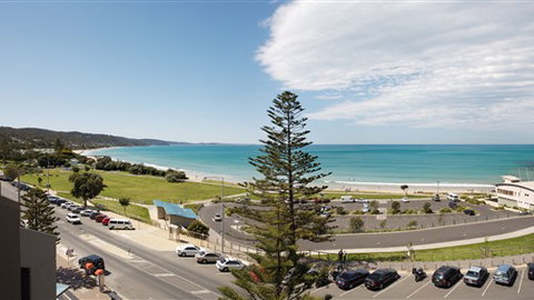 Cumberland Lorne - Sunshine Coast Tourism 5