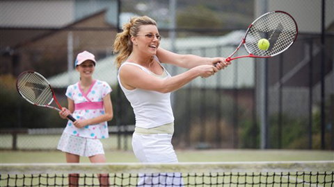 Cumberland Lorne - Sunshine Coast Tourism 6