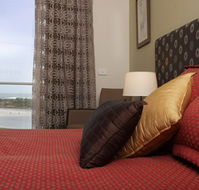 Lady Bay Resort - Sunshine Coast Tourism