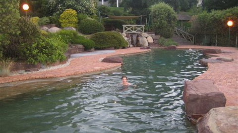 Kunala Chalet - Pinnacle Valley Resort - Sunshine Coast Tourism 2