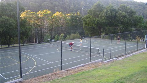 Kunala Chalet - Pinnacle Valley Resort - Sunshine Coast Tourism 5