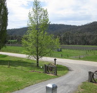 Glenmore Springs Accommodation - Holiday Sunshine Coast