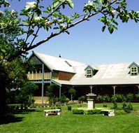 Lawson Lodge Country Estate - Sunshine Coast Tourism