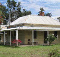 Savernake Farmstay - Sunshine Coast Tourism