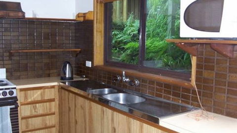 Kelly Lane Cottage Blairgowrie - Holiday Sunshine Coast 3