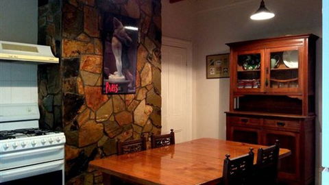 Annadale House - Holiday Sunshine Coast 1