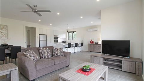 Allara House - Holiday Sunshine Coast 1