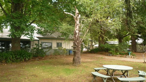 Hazelwood Cottage - Holiday Sunshine Coast 1