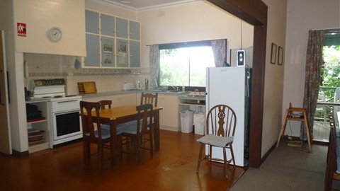 Hazelwood Cottage - Holiday Sunshine Coast 2