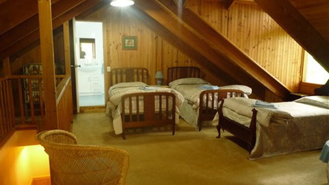 Hazelwood Cottage - Holiday Sunshine Coast 4