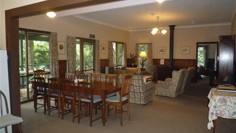 Hazelwood Cottage - Holiday Sunshine Coast 3