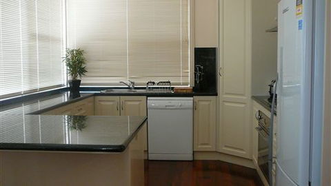 River View Holidays - Sunshine Coast Tourism 0