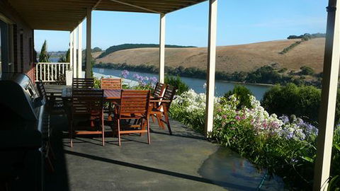 River View Holidays - Sunshine Coast Tourism 3