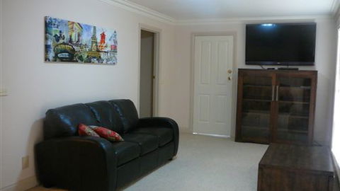River View Holidays - Sunshine Coast Tourism 5