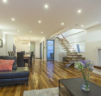 Serenity Torquay Sea View Luxury Beachfront - Sunshine Coast Tourism