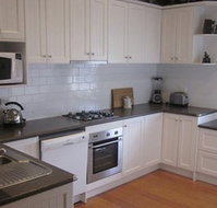 Abaleen House - Sunshine Coast Tourism