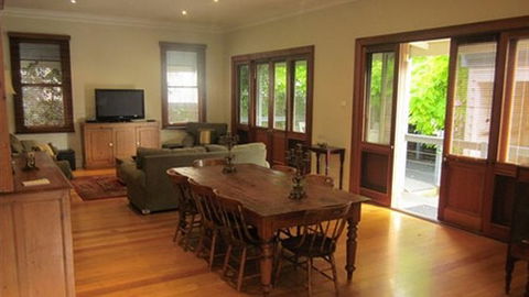 Abaleen House - Holiday Sunshine Coast 1