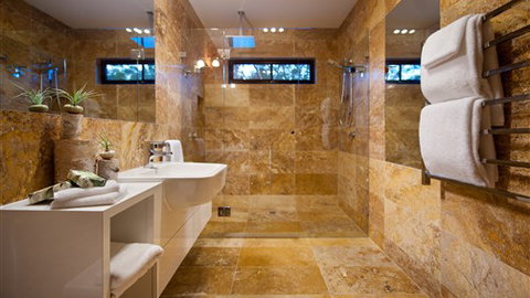 Harmony - Sunshine Coast Tourism 4