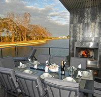 Gippsland Lakehouse - Sunshine Coast Tourism