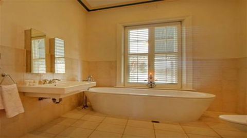 The Grange Portsea - Holiday Sunshine Coast 3