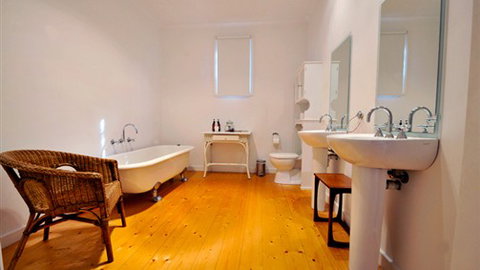 Clydesville - Sunshine Coast Tourism 1