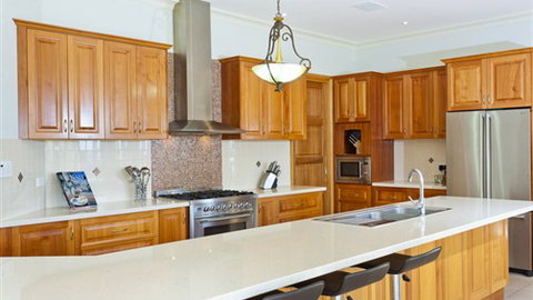 Tuscan Getaway - Holiday Sunshine Coast 3