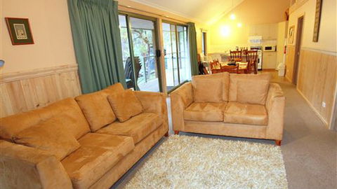 Serene Vista Halls Gap - Holiday Sunshine Coast 4