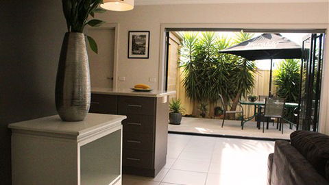 Acacia Villa - Holiday Sunshine Coast 1