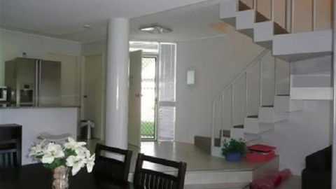 Waterfront Villa Tarni 14 - Holiday Sunshine Coast 6