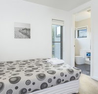 Serenity Torquay Ocean View Luxury Beachfront - Sunshine Coast Tourism
