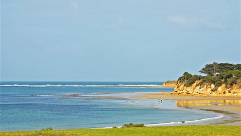 Serenity Torquay Ocean View: Luxury Beachfront - Sunshine Coast Tourism 6