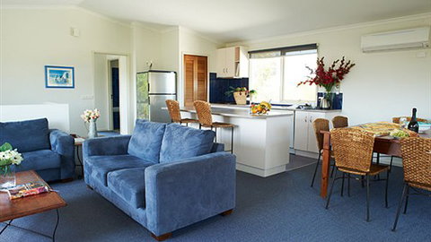 16 Mermaid - Sunshine Coast Tourism 1
