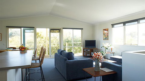 16 Mermaid - Sunshine Coast Tourism 3