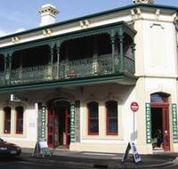 Adelaide's Shakespeare Backpackers International Hostel - Sunshine Coast Tourism