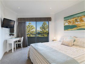 Aurora Ozone Hotel - Holiday Sunshine Coast 2