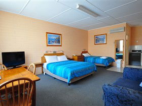 Best Western Melaleuca Apartments - Sunshine Coast Tourism 1