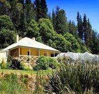 Bishops Adelaide Hills - Willow Cottage - Sunshine Coast Tourism