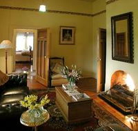 Buxton Manor - Garden and Loft Apartment - Sunshine Coast Tourism